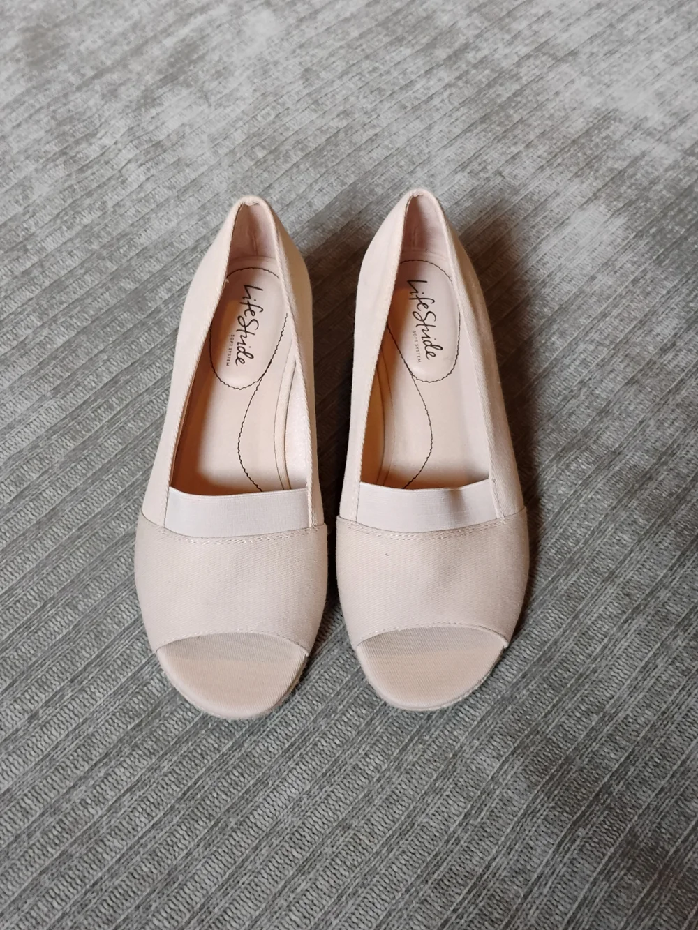 LifeStride Sola Espadrille Wedge Sandals Peep Toe Beige Size 8.5W